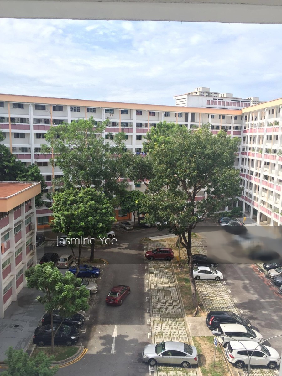Blk 237 Lorong 1 Toa Payoh (Toa Payoh), HDB Executive #122213422